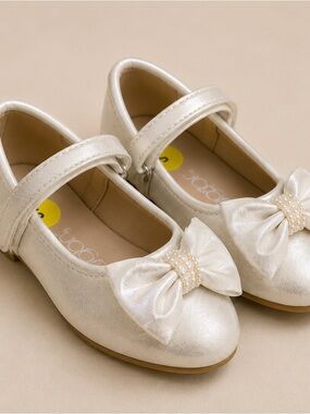Sugar Pearl Bow Mary Jane Shoes in Champagne Gold